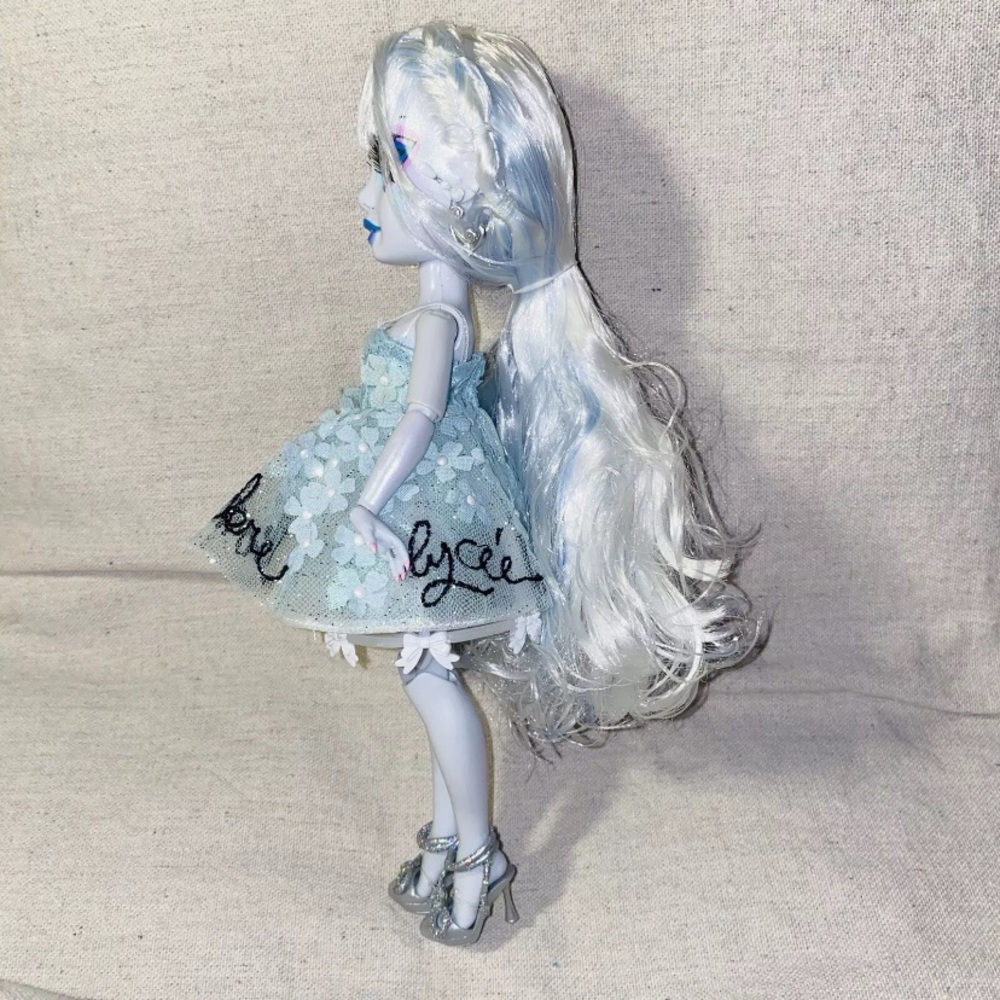 Rainbow High Shadow High Costume Ball Eliza McFee MGA 2022 No Wings - Picture 4 of 7
